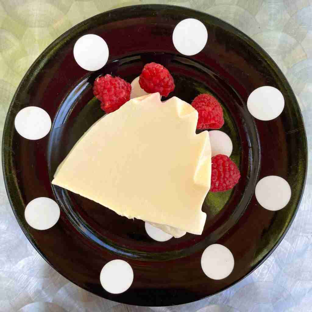 Sugar-free milk jello on a plate.