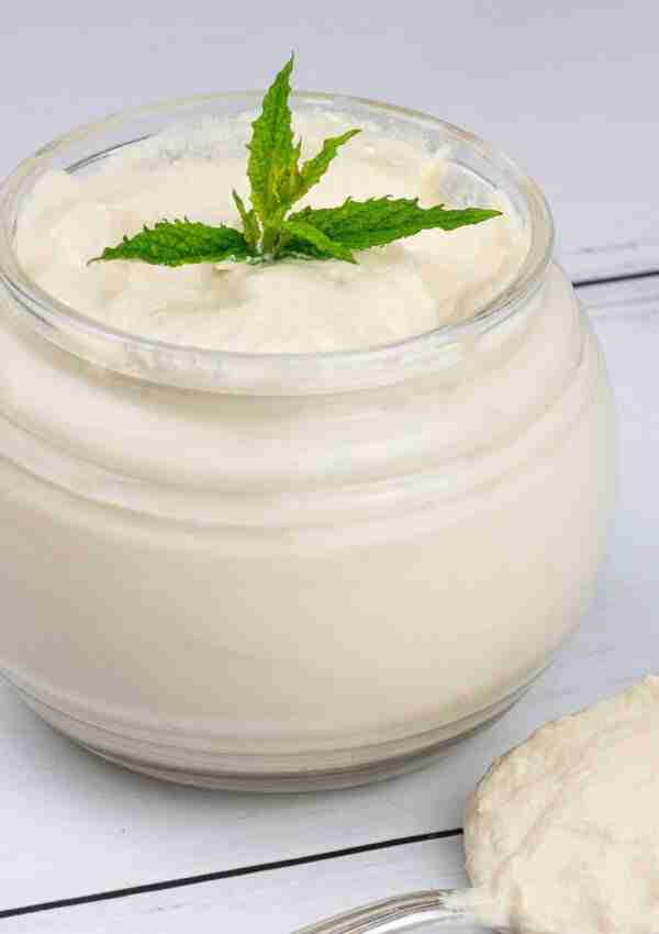 Healthy sugar-free vegan tofu mayonnaise.