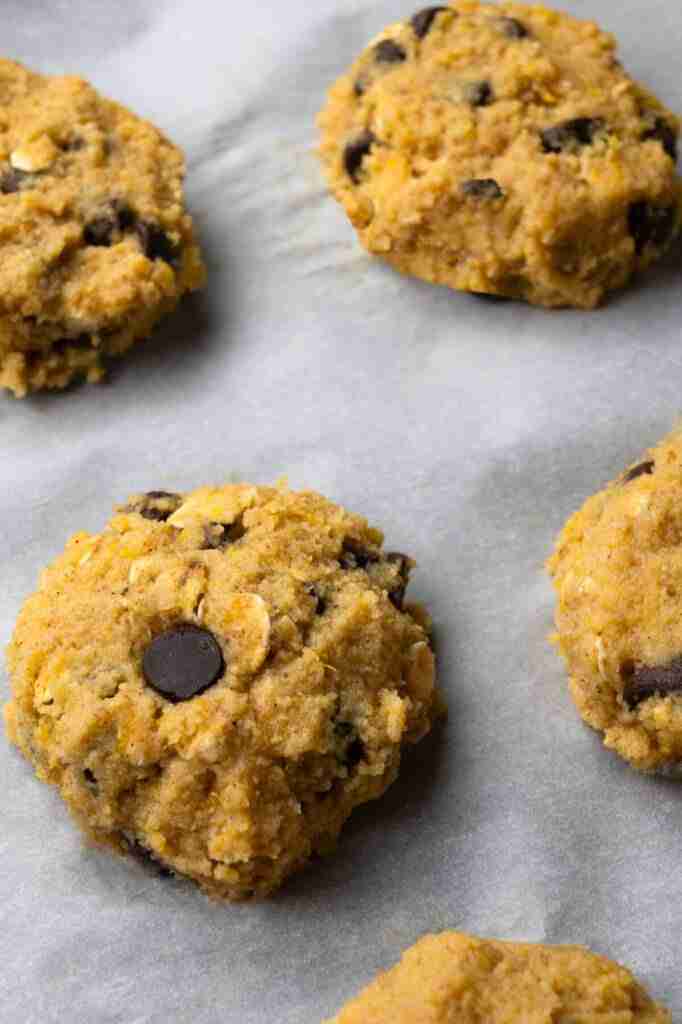 A step in this keto cookie recipe.
