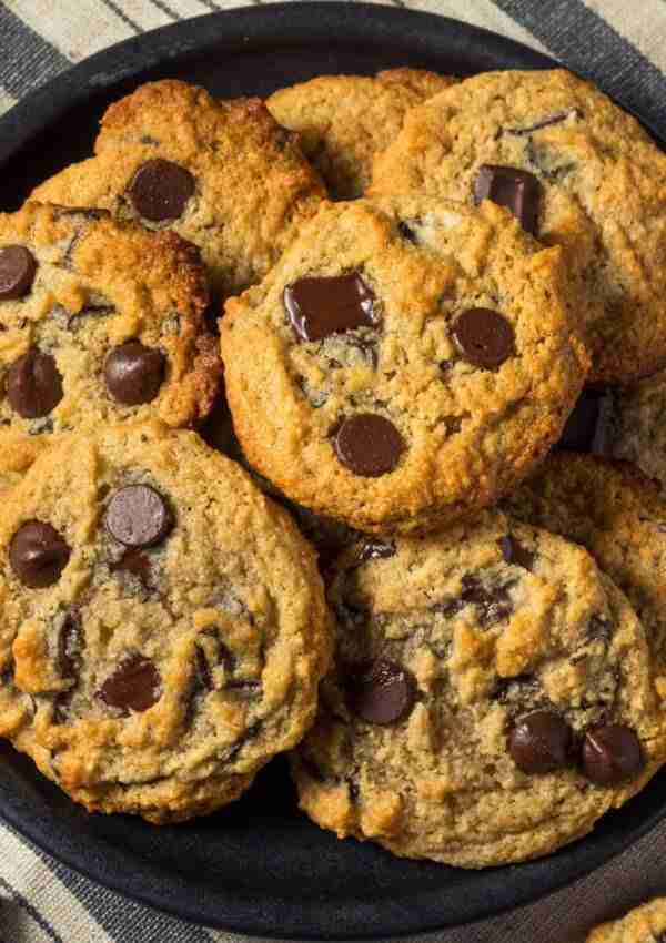 Vegan Peanut Butter Chocolate Chip Cookies: Irresistible Plant-Based Delights