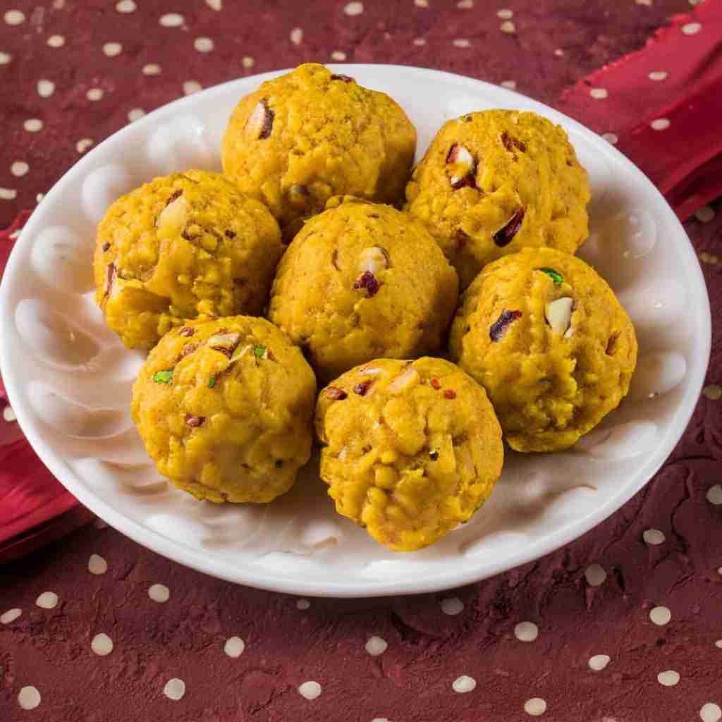 Indian besan-ladoo chickpea dessert on a plate.