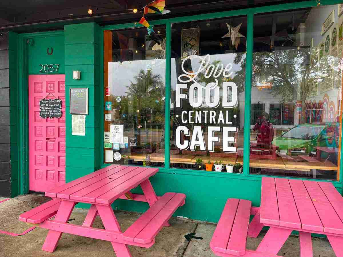 Things to do in St Petersburg FL: Visit a vegan, gluten-free restaurant in St. Petersburg, Florida.