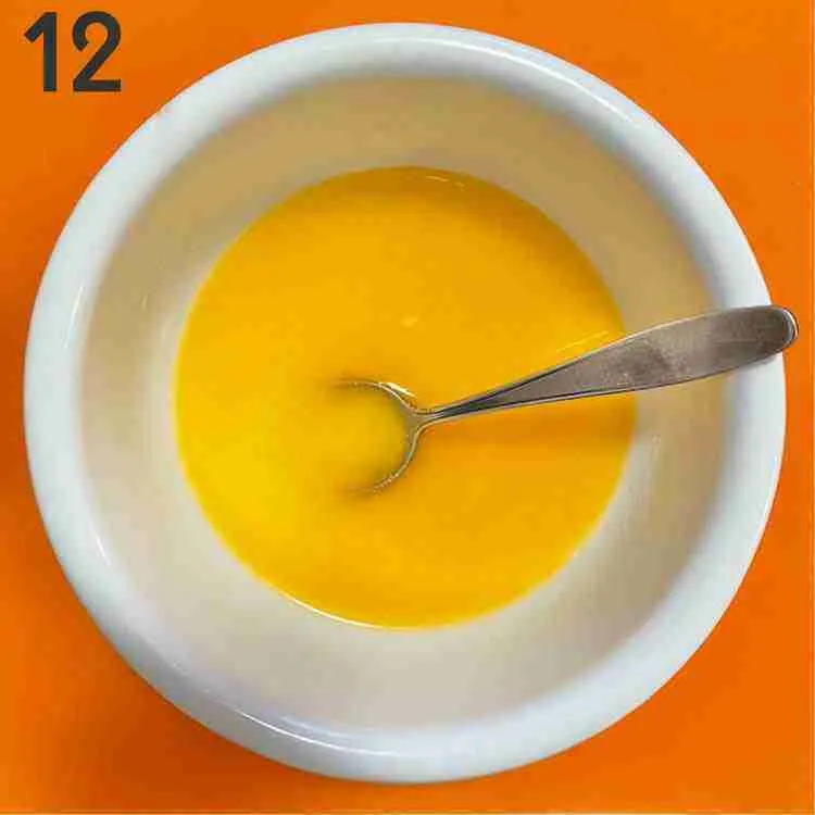 A step in the recipe: Make the sugar free orange glaze.
