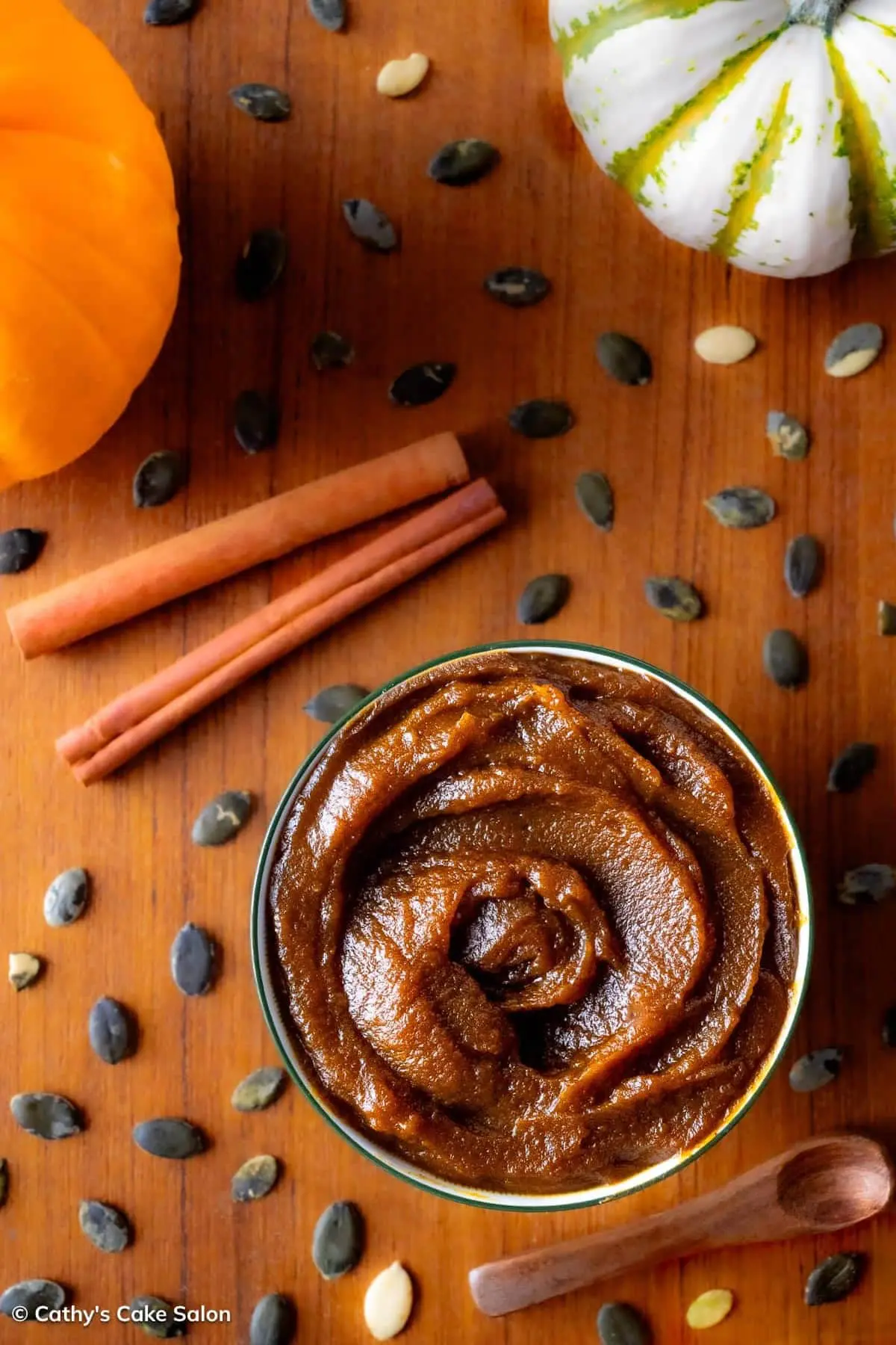 A bowl of homemade sugar free pumpkin butter inspired by Trader Joes Pumpkin Butter.