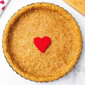 The result of this oat flour tart crust recipe: a baked healthy oat crust.