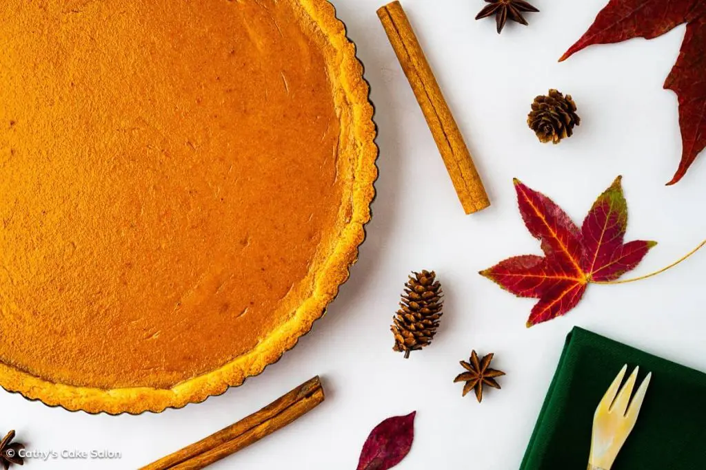 The result of this monk fruit sweetened persimmon tart recipe: a persimmon tart.