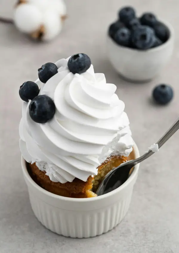 Keto Whipped Cream Recipe (Sugar Free, Low Carb)